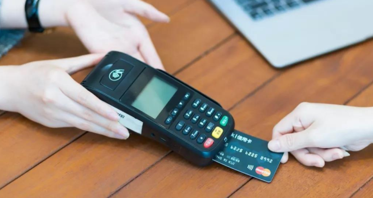 個人POS機png 個人POS機.png